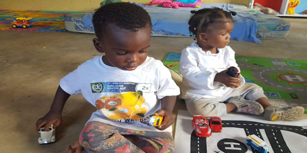 over ons kinderopvang Diani Childrens Village Kenia